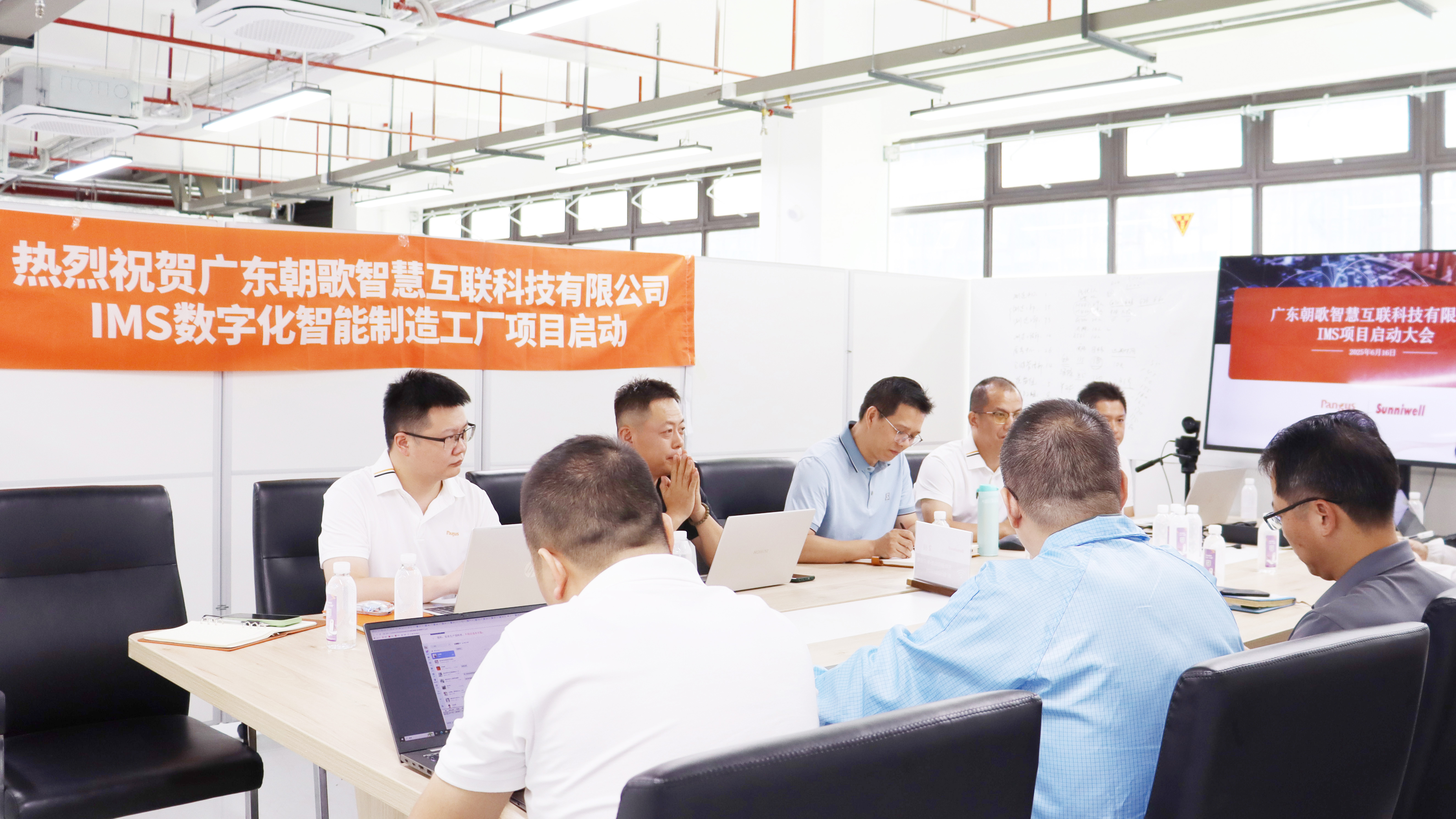 1753153932600043433.jpg IMG_4818.jpg